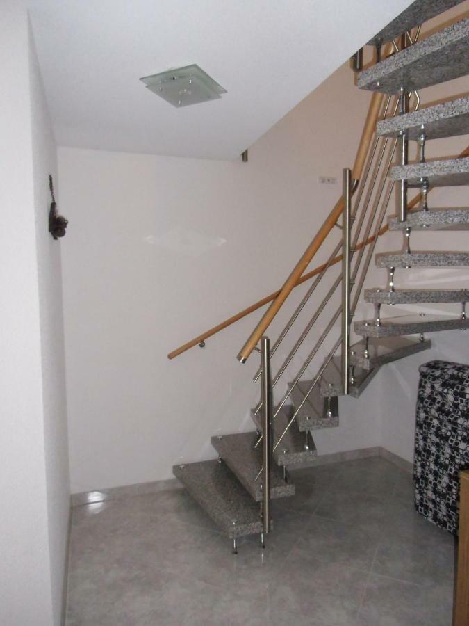 Ferienwohnung Keil Лар Екстериор снимка