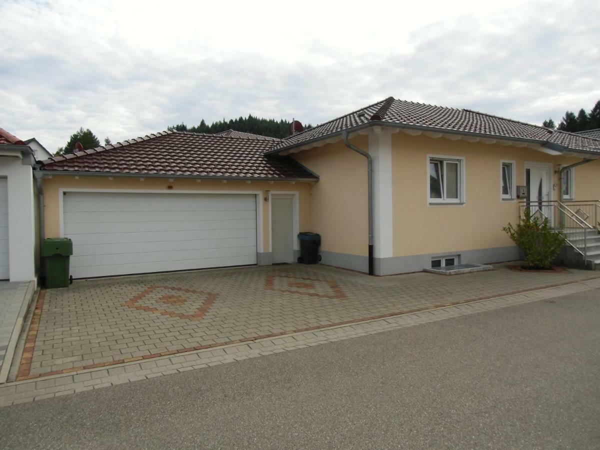 Ferienwohnung Keil Лар Екстериор снимка
