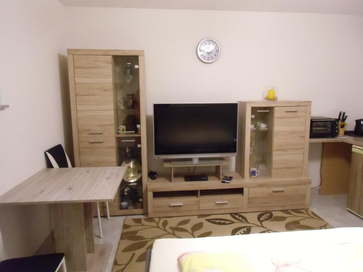 Ferienwohnung Keil Лар Екстериор снимка